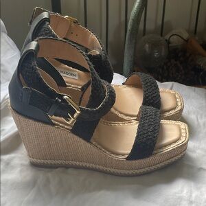 Steve Madden Black and Tan Wedge Sandals